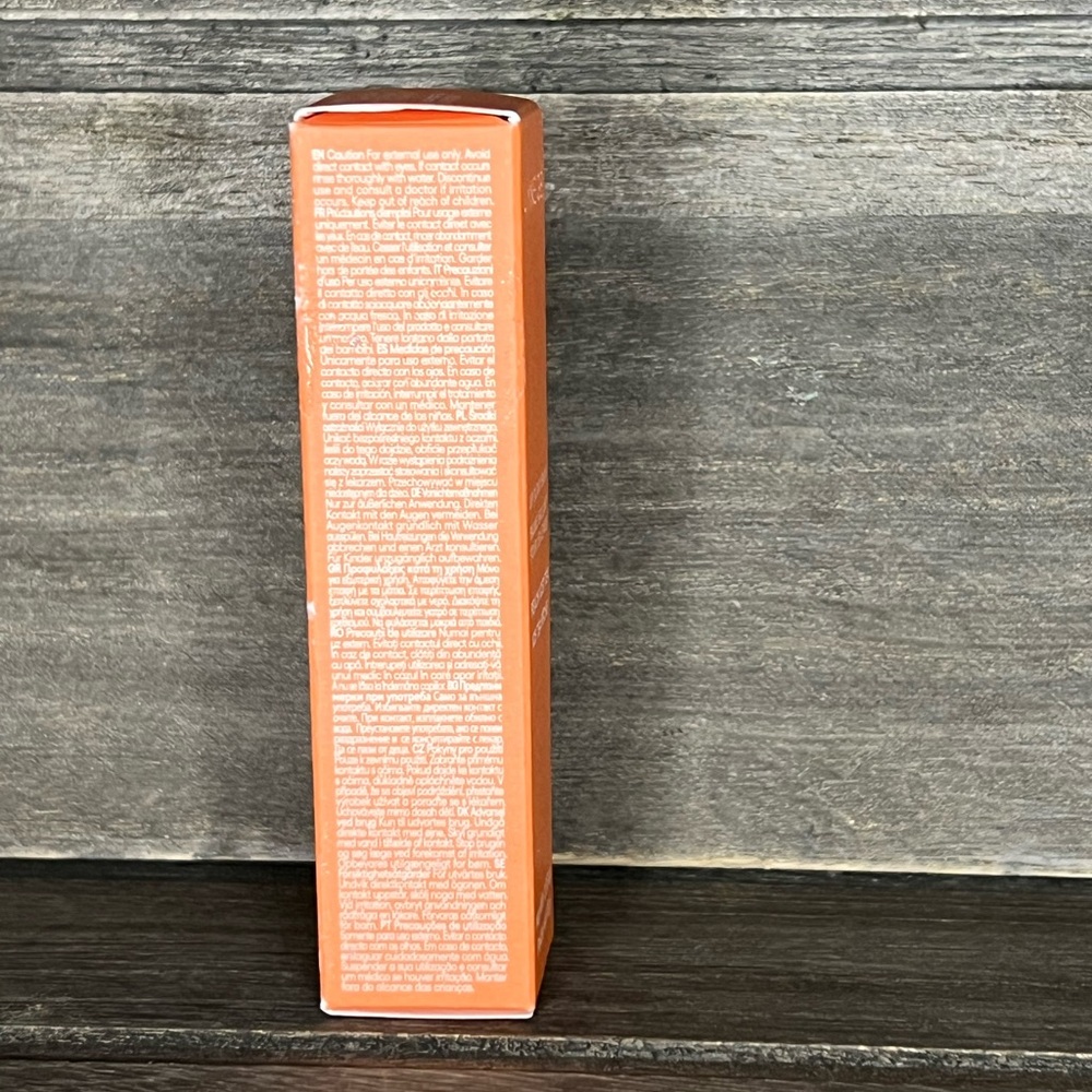 LANEIGE Lip Glowy Balm - Peach Iced Tea Orange - Picture 4 of 8